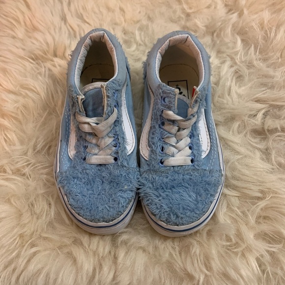 Vans Shearling Sneakers - Picture 2 of 6